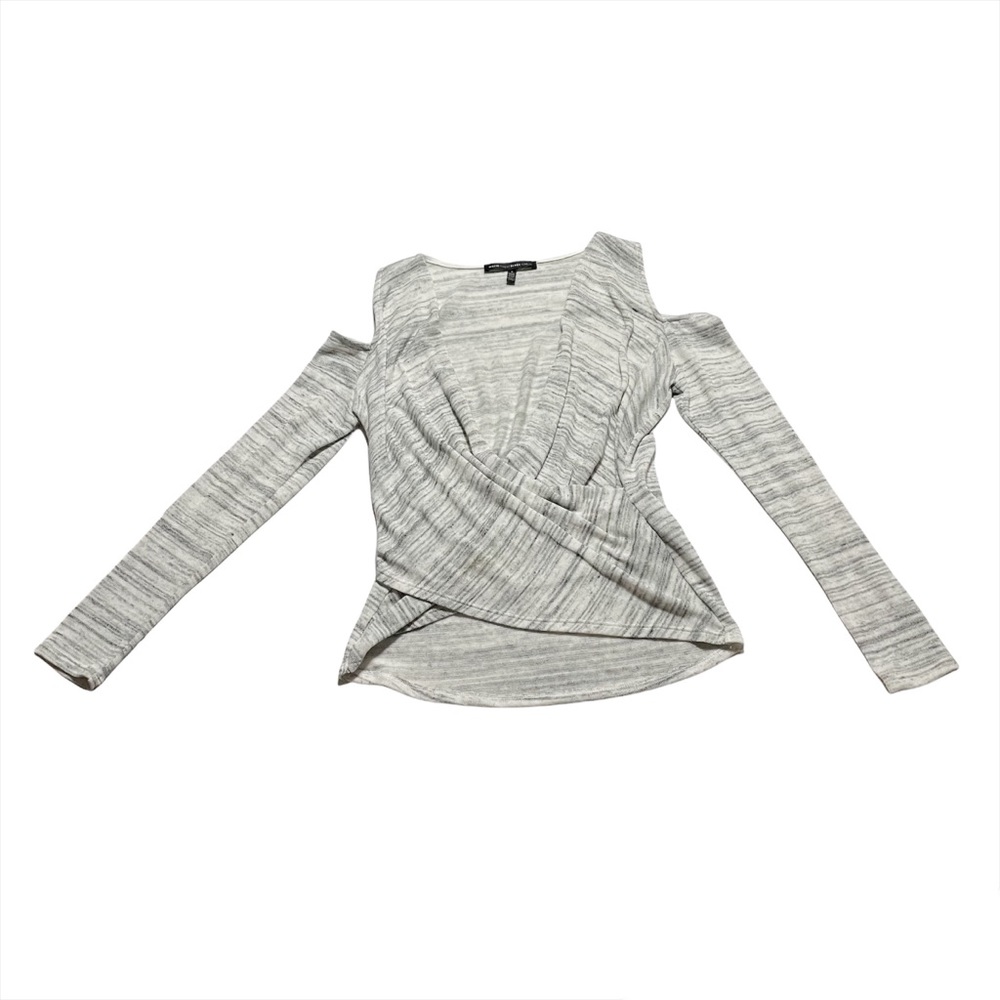 White House Black Market Open Shoulder Cold Shoulder Wrap Style Knit Blouse S